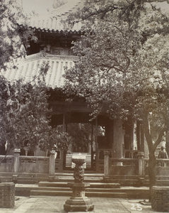 Inside Temple of Confucius, Chu Fou