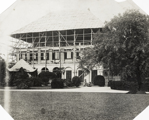 Roof replacement under way at the Senior Vice Consul’s house, British Consulate General, Shanghai (上海)