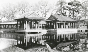 The Garden of Harmonious Pleasures (Xiequyuan 颐和园的谐趣园), Summer Palace, Beijing