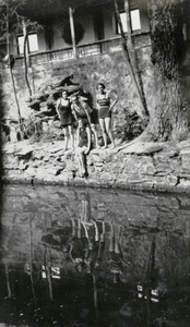 Ann Phipps and friends, Black Dragon Pool, Peking