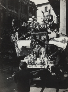 Funeral ornaments, Hong Kong