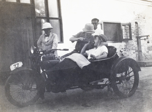 MacGowan, J.D. Thomson and Frank Davidson larking about, Dairy Farm, Pokfulam, Hong Kong