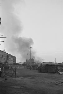 Bridges, barricades, sandbagging, smoke - Shanghai