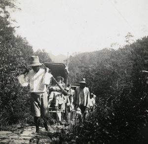 Carrying sedan chairs