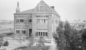 Butterfield and Swire agent's house in Newchwang (牛庄)