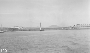 SMR bridge over Yalu River in Antung (丹东)