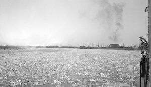 Ice on the river, Tientsin