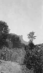 Temple on a peak, Ichang