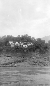 Bankside buildings, Yangtze Gorges