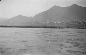 Town beside the Yangtze River