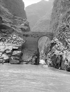 Wuduo Bridge, Wu Gorge, Yangtze River