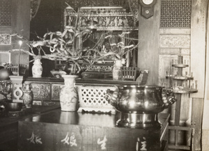 Altar to Zhu Sheng Niang Niang, goddess of fertility, Kek Lok Si (極樂寺), Penang, Malaysia