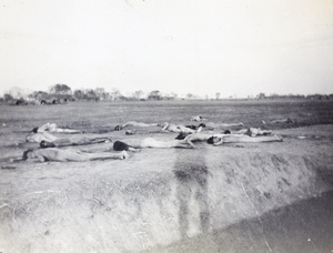 Corpses stripped of clothing, Hanyang, Wuhan
