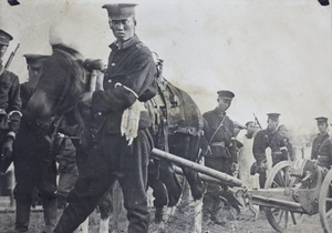 Revolutionary soldiers with horse artillery